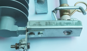 CẦU CHÌ TỰ RƠI POLYMER 27KV - SARAH